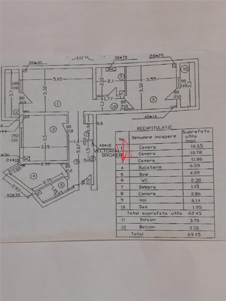 Basarabia- Diham 3 camere, et.1, 70mp, centrala, bl.1983, amenajat,